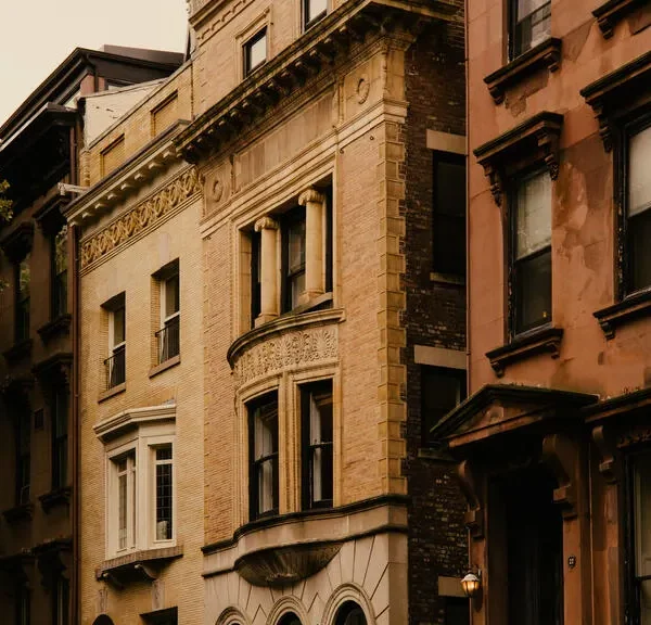 these-photos-capture-the-beauty-of-brooklyns-brownstones_654a85f0b0a51